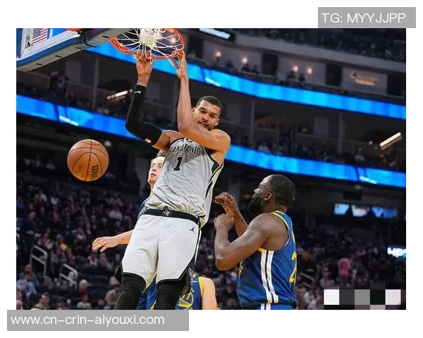 接连主场不敌勇士,马刺露出防卫软肋与生长阵痛